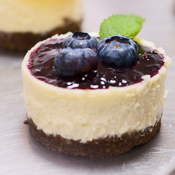 Online Prep Now, Eat Later: Blue Ribbon Blueberry Cheesecakes (ET)