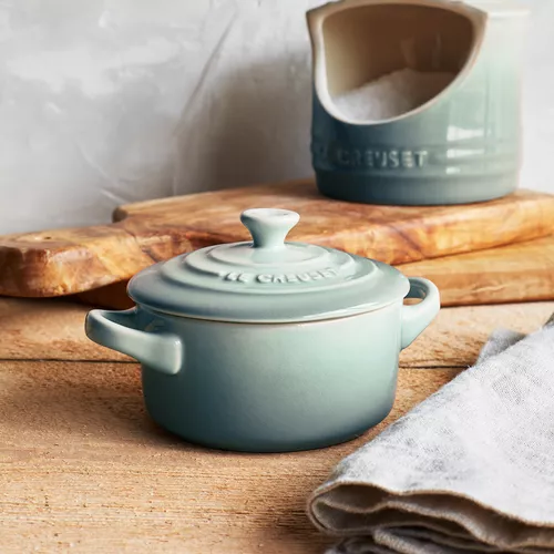 Le Creuset Signature Petite Cocotte, 8 oz.