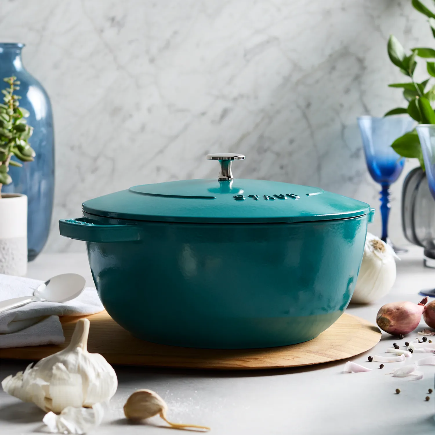 Staub Essential French Oven, 5 Qt. 