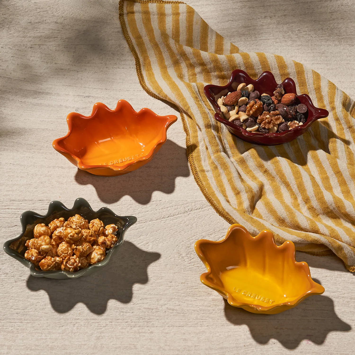 Le Creuset Oak Leaf Mini Bowls, Set of 4