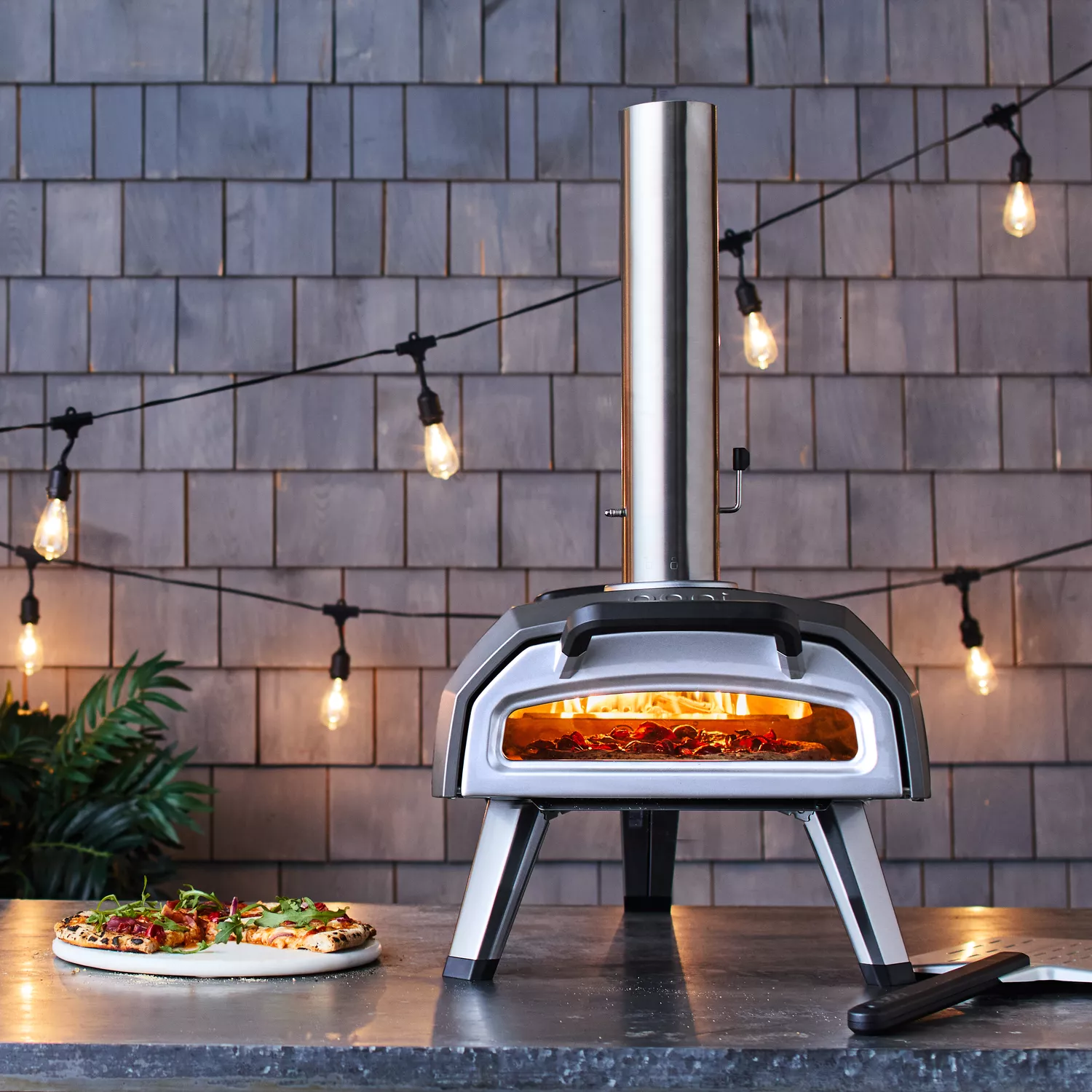 Ooni Karu 12G Multi-Fuel Pizza Oven