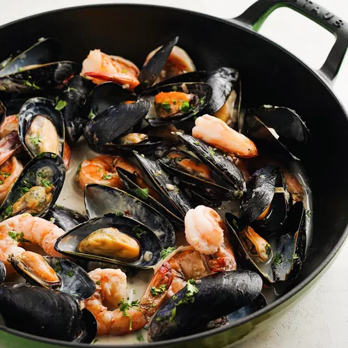Coconut Lemongrass Mussels and Shrimp