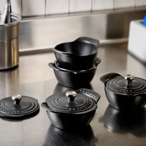 Le Creuset Gourmand Individual Cocottes with Lids, Set of 4