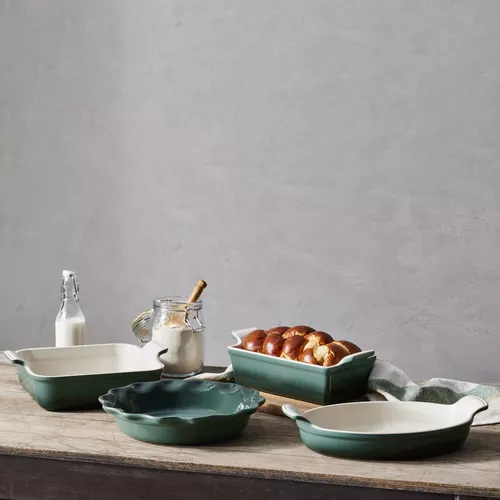 Le Creuset Heritage Stoneware 4-Piece Bakeware Set