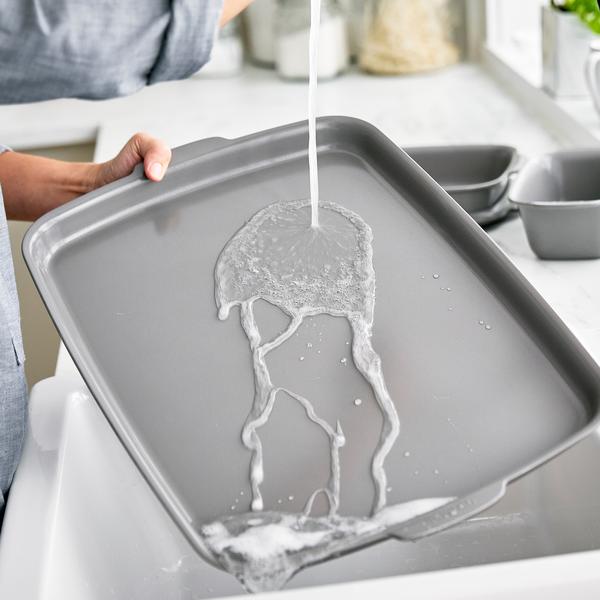 GreenPan Elite Ceramic Nonstick Ovenware, Half Sheet Pan - thumbnail 6