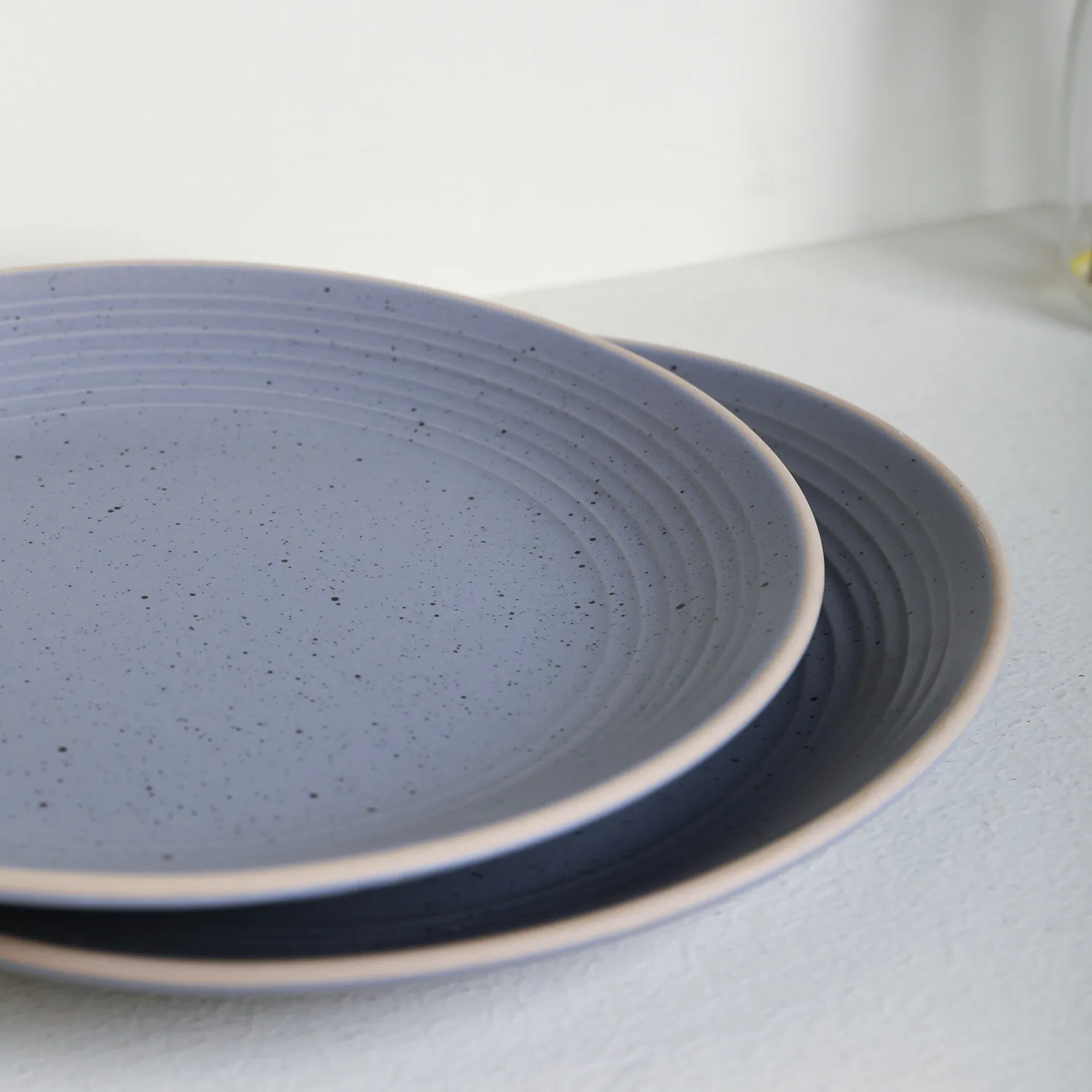 Stone Lain Lauren Stoneware 16-Piece Dinnerware Set