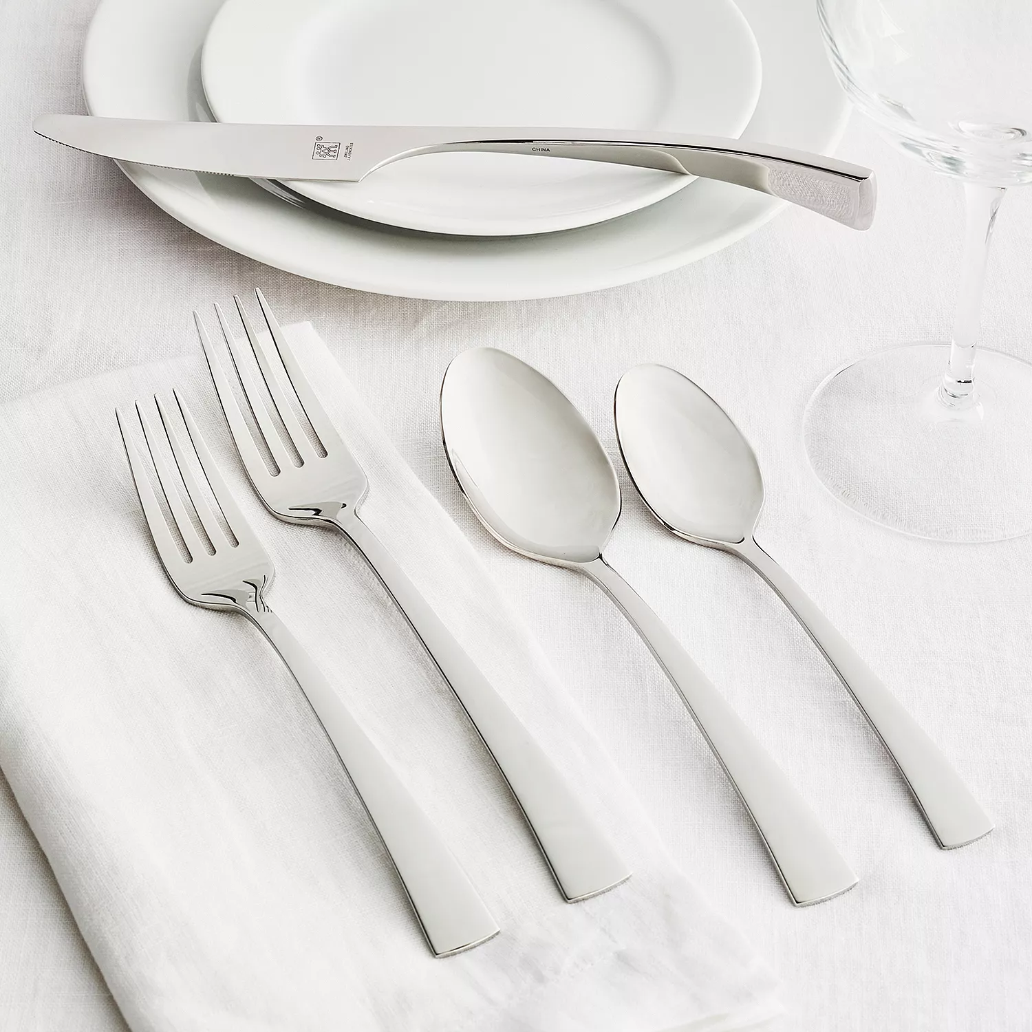 Zwilling J.A. Henckels Bellasera Flatware, 45-Piece Set