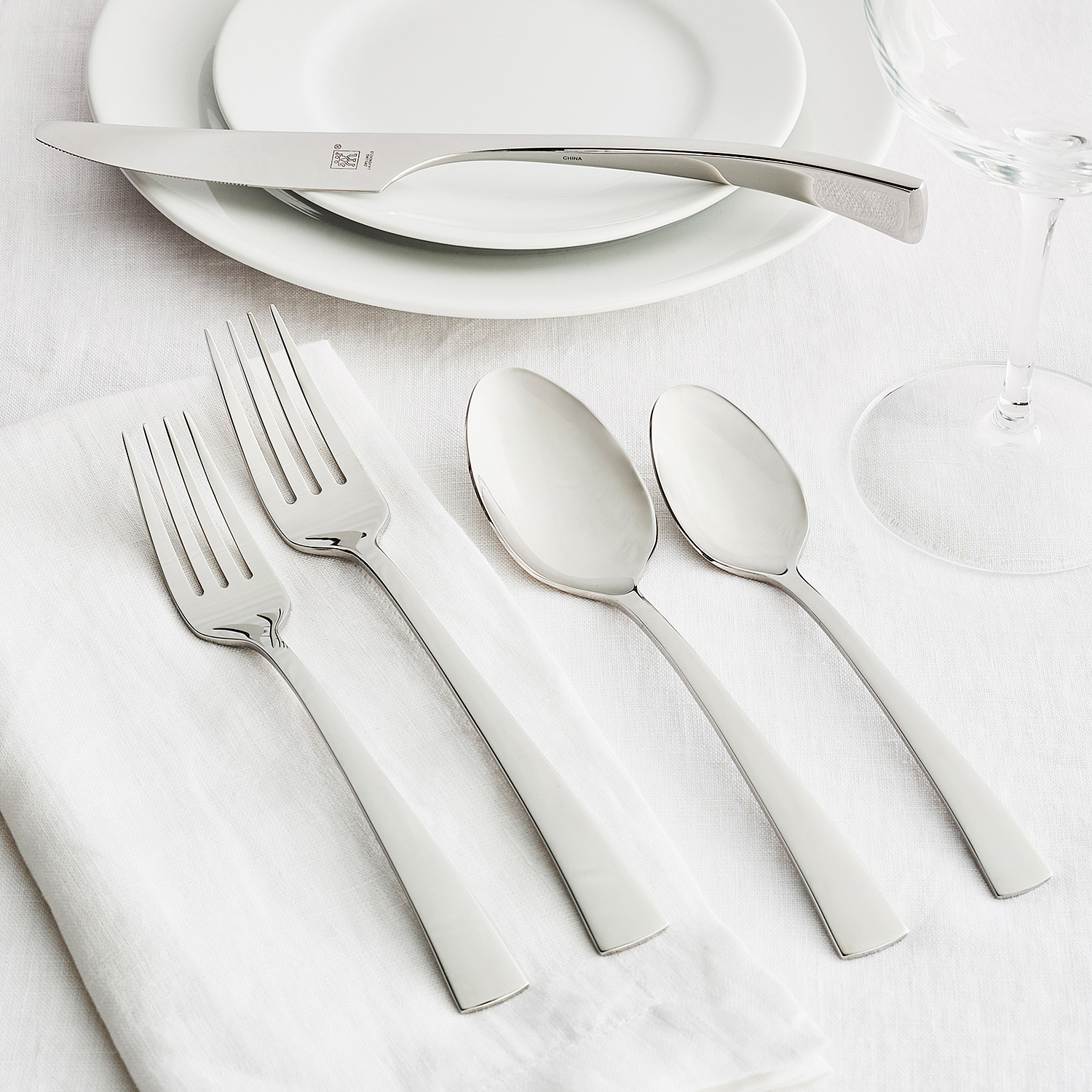 Zwilling J.A. Henckels Bellasera Flatware, 45-Piece Set
