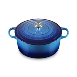 Le Creuset Signature Round Dutch Oven, 7.25 qt. Best purchase this fall!