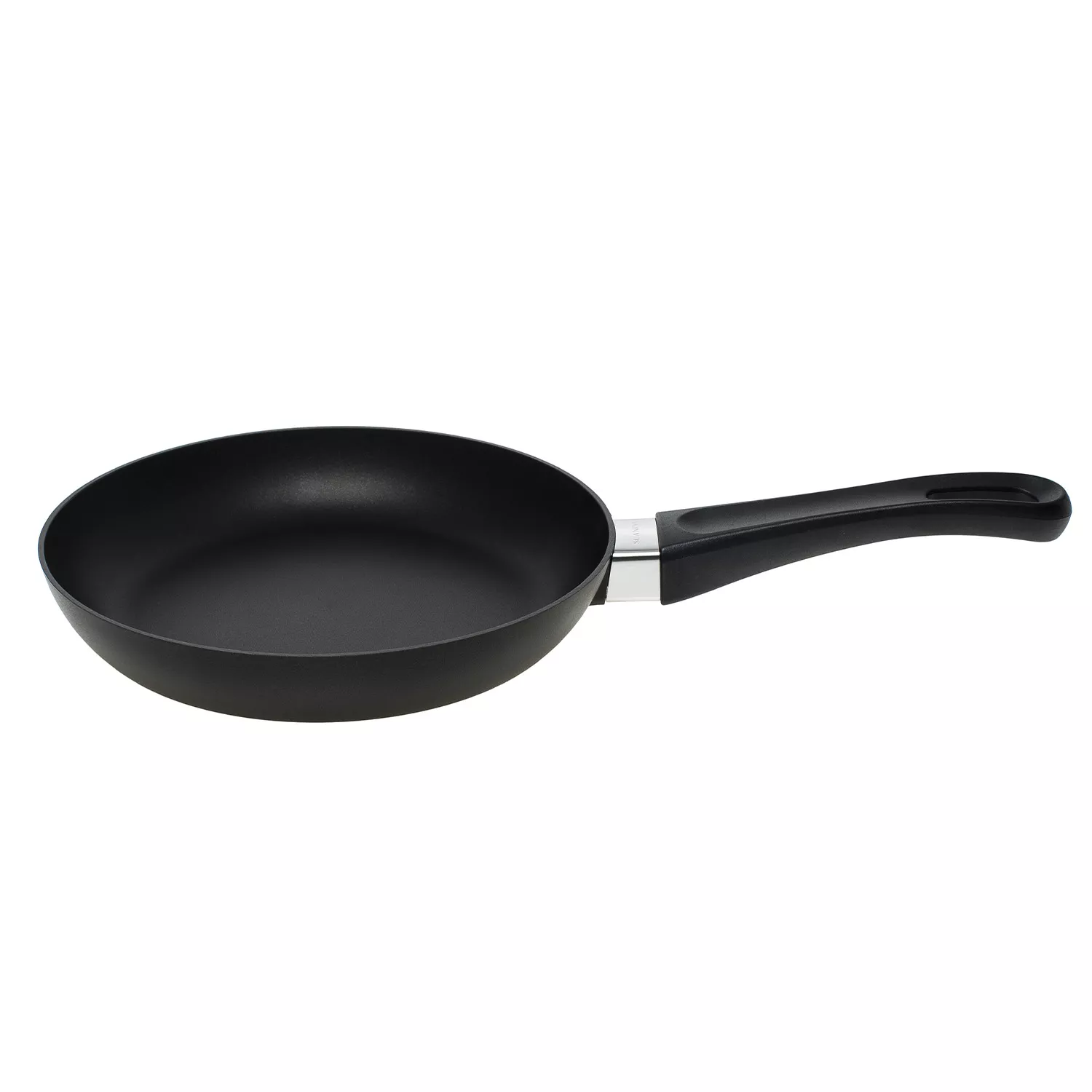 scanpan-classic-plus-stratanium-skillet-sur-la-table