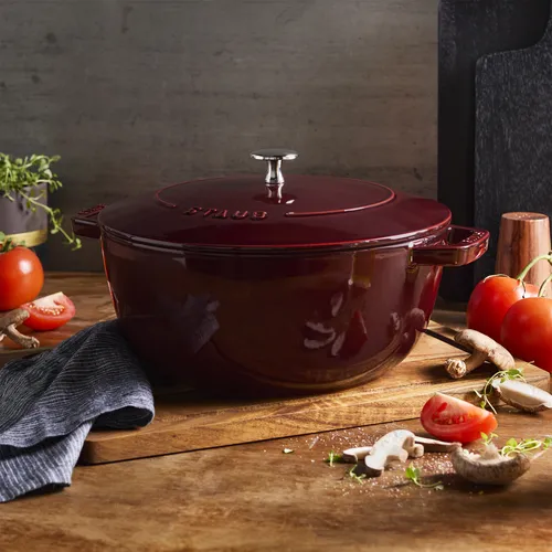 Staub Essential French Oven, 5 qt. 