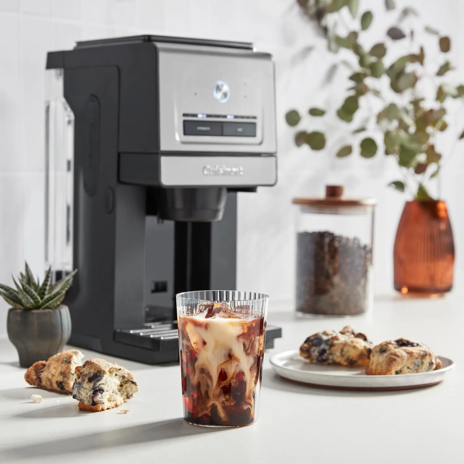 Cuisinart Custom Grind & Brew Single-Cup Coffee Maker