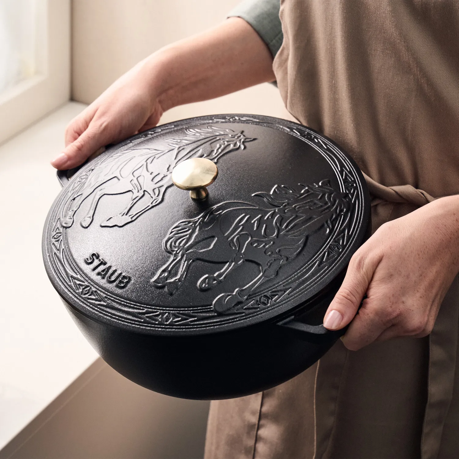 Staub Essential French Oven with Horse Lid, 5 qt. 