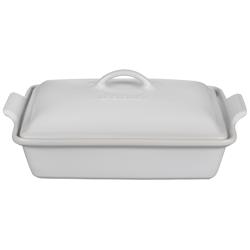 Le Creuset Heritage Covered Baker, 4 qt., White Love it!   Great color