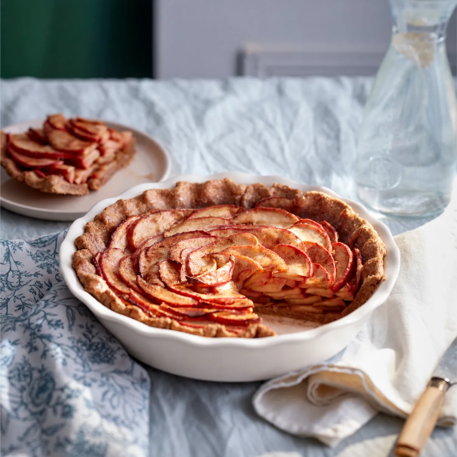 Emile Henry Modern Classics Ribbed Pie Dish, 9"