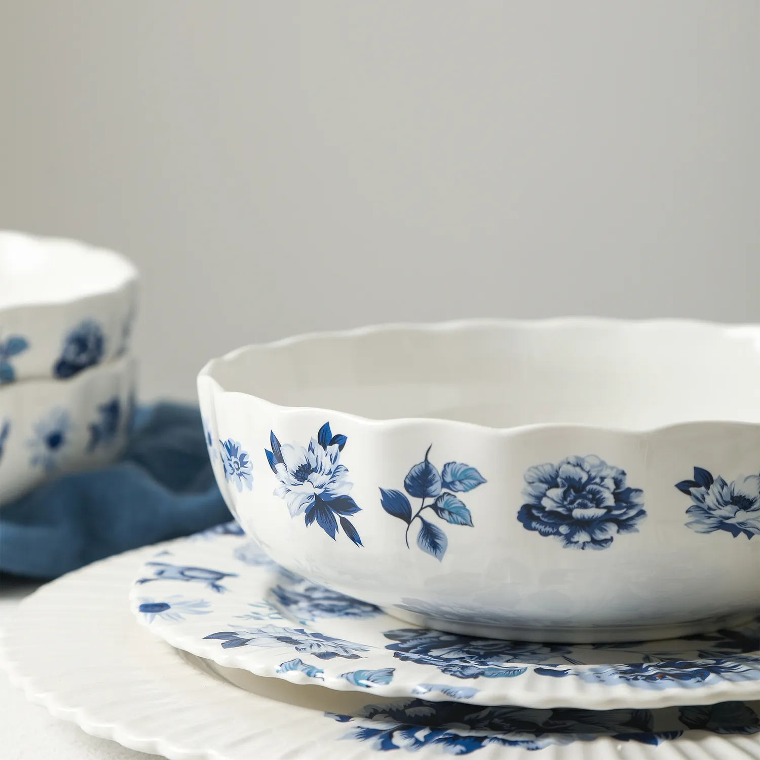 Stone Lain Fiore New Bone China 12-Piece Dinnerware Set
