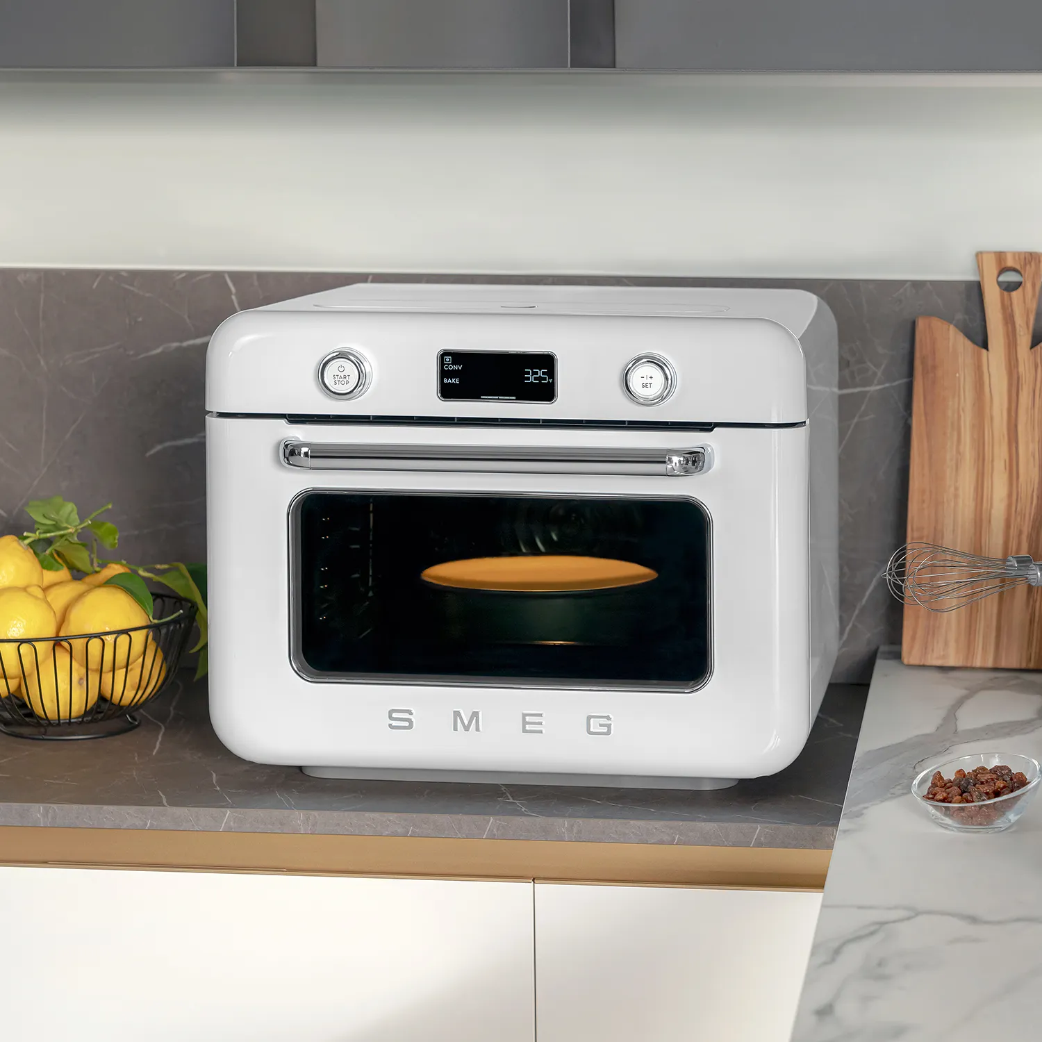 Smeg 50s Retro Style Aesthetic Countertop Air Fry Oven With Steam