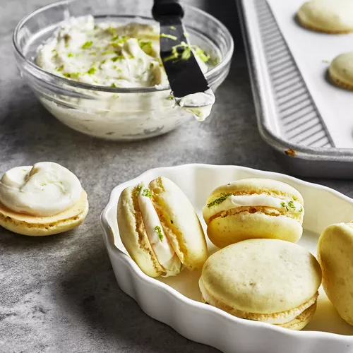 Lime Macarons