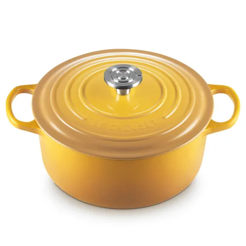 Le Creuset Signature Round Dutch Oven, 5.5 Qt.