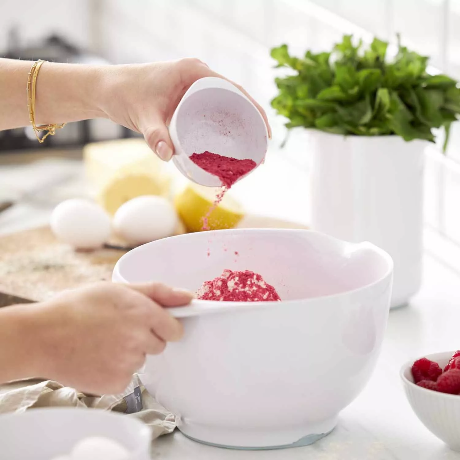 Rosti Small Margrethe Bowl Set with Lids 