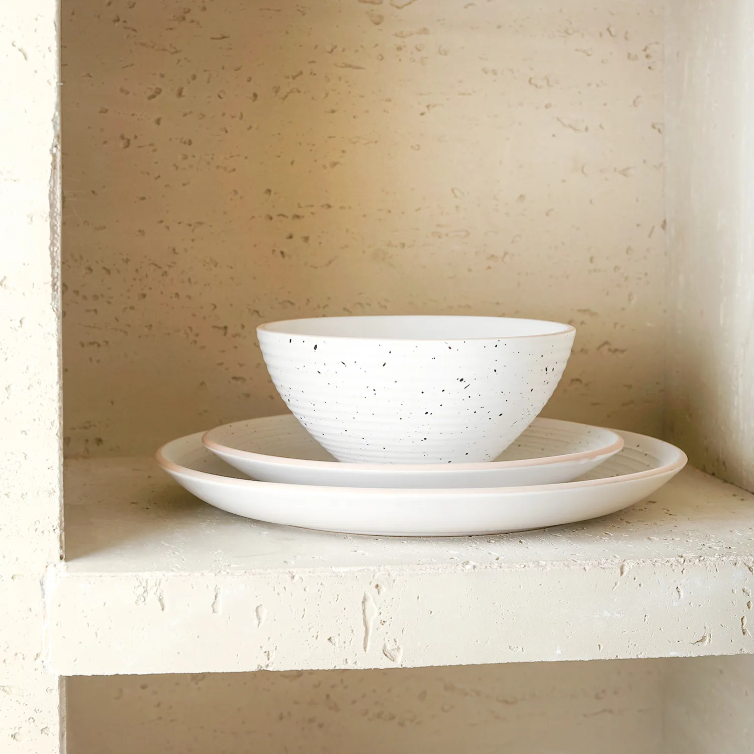 Stone Lain Lauren Stoneware 16-Piece Dinnerware Set