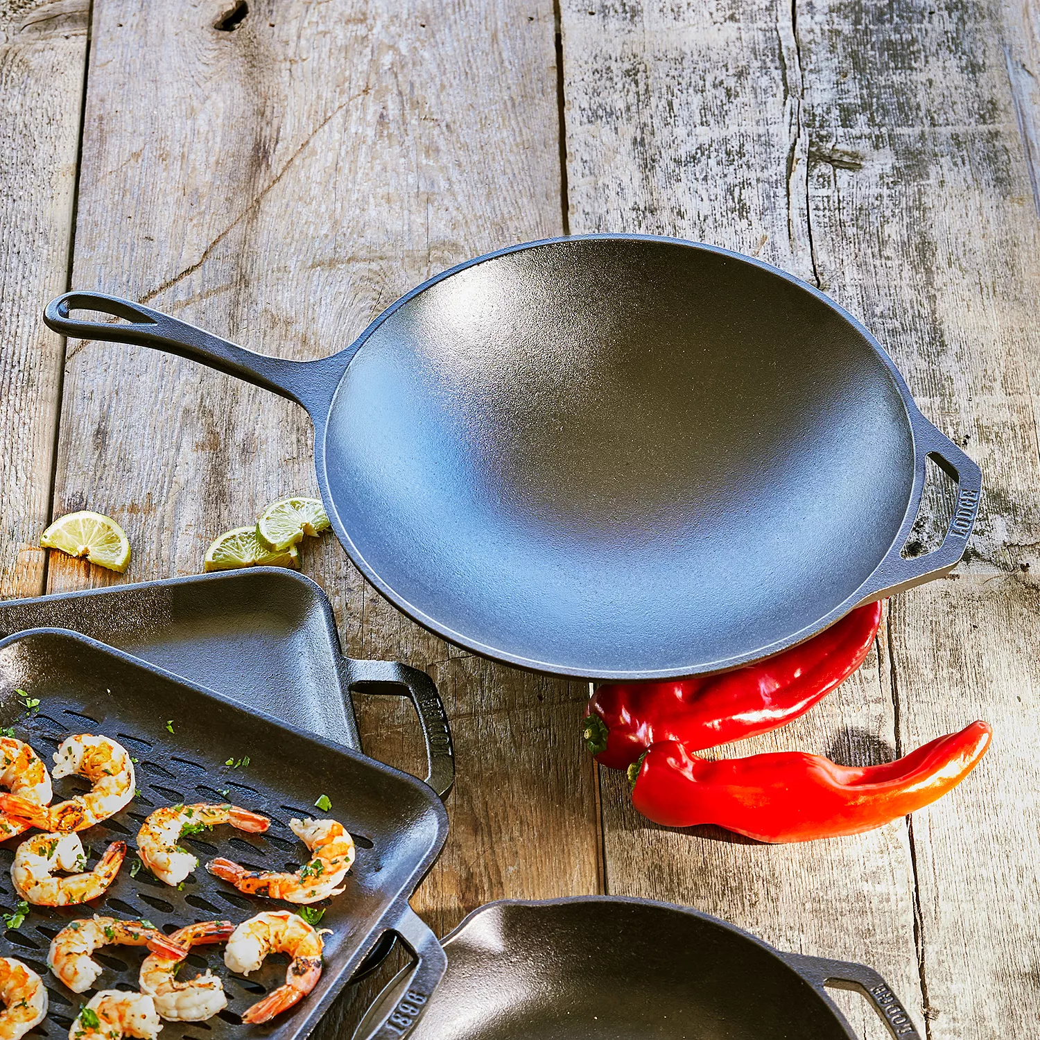 Lodge Chef Collection Pre-Seasoned 12-in. Cast Iron Stir Fry Skillet