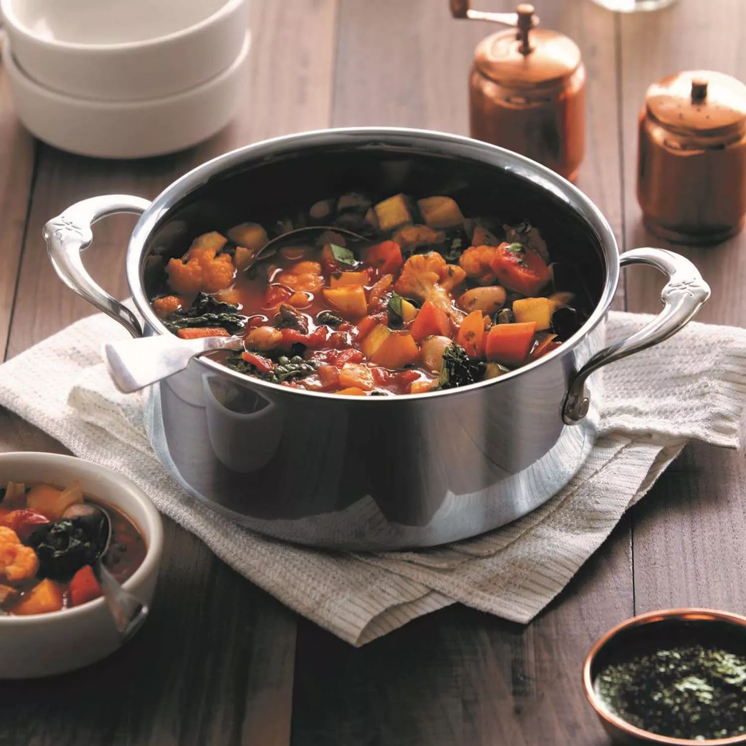 Hestan NanoBond Titanium Soup Pot, 3 qt.