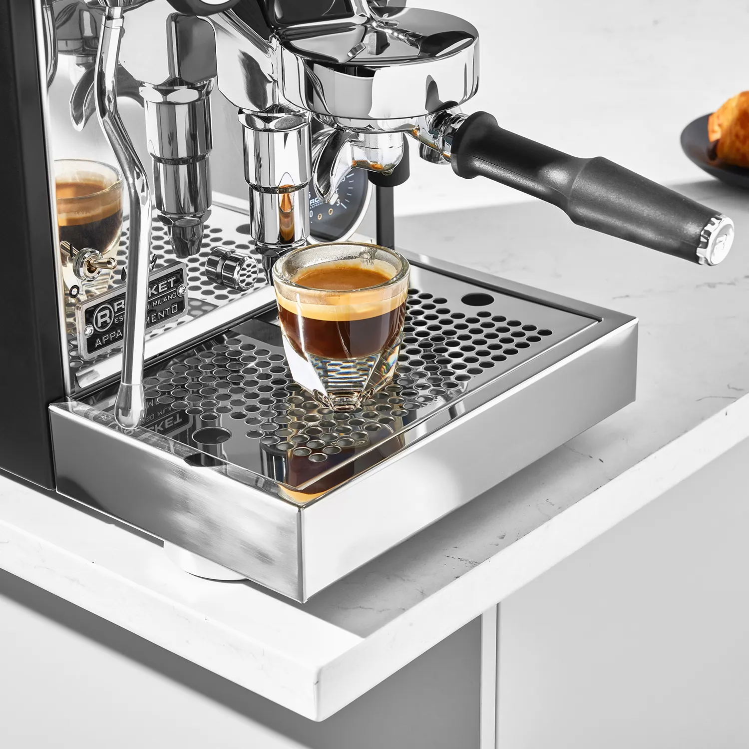 Rocket Espresso Appartamento TCA Espresso Machine