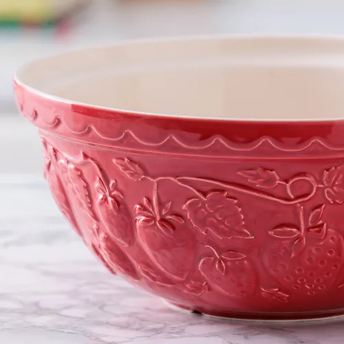 Mason Cash Strawberry Mixing Bowl, 4.25 qt.