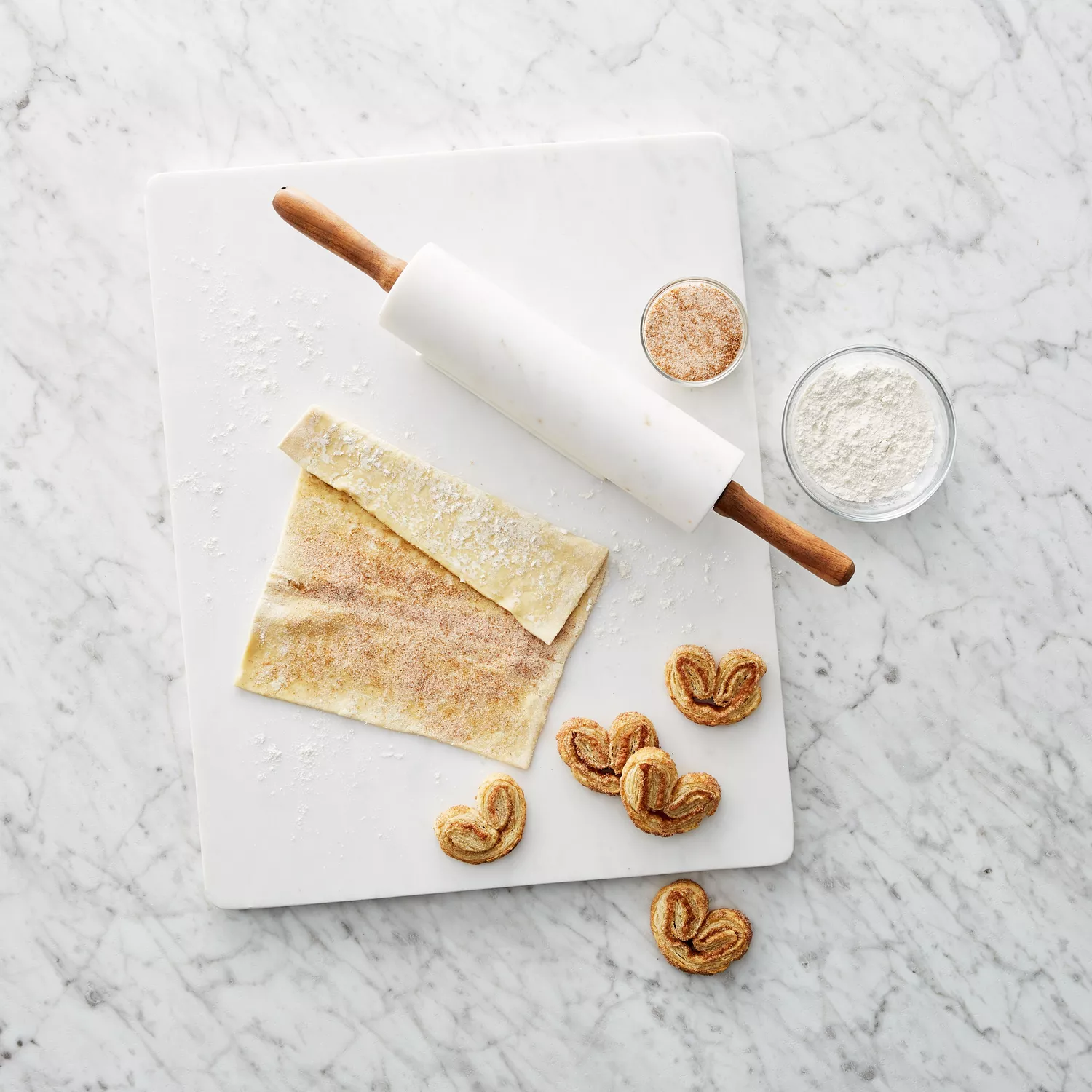 Sur La Table Marble & Acacia Bread Box, White