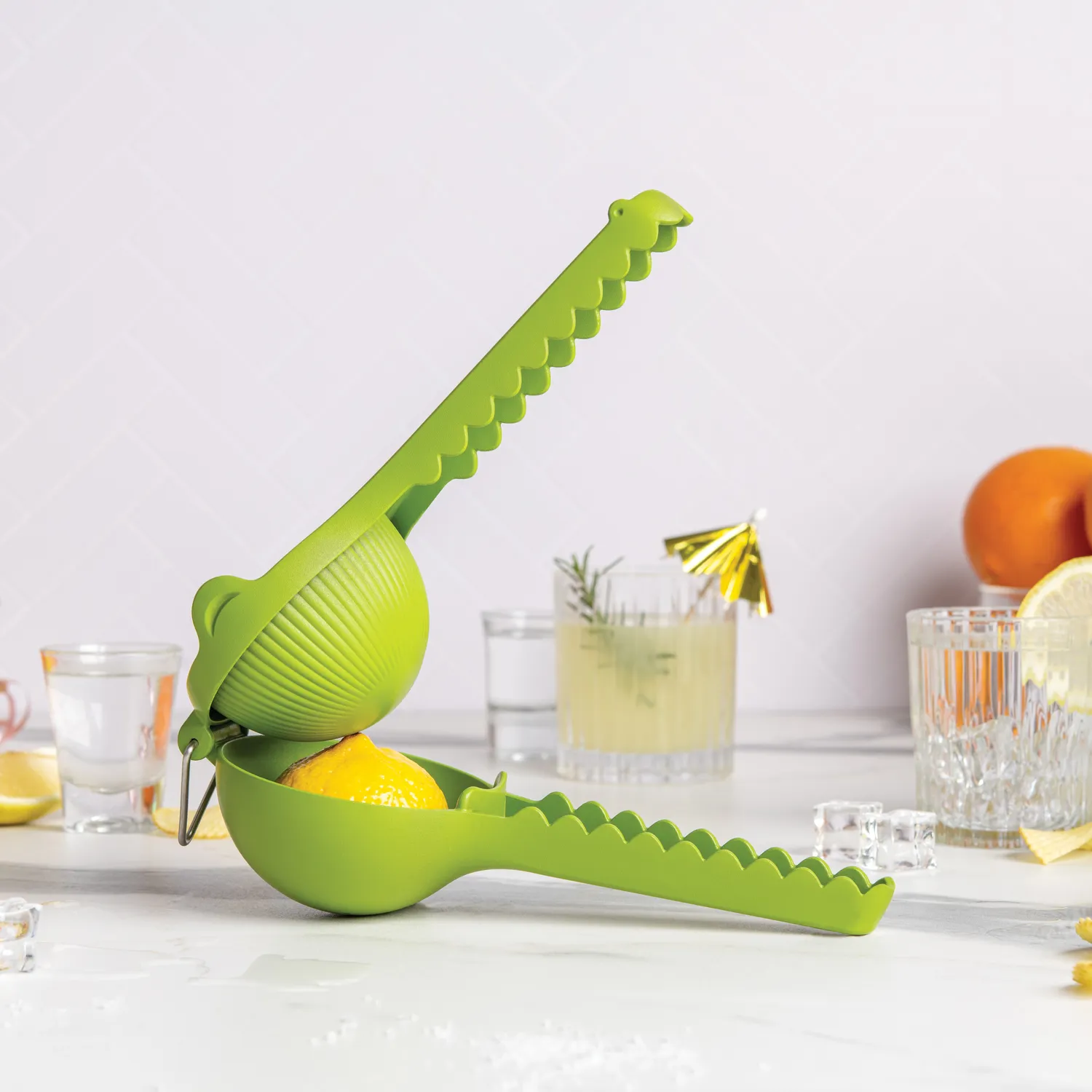 Ototo Lemongator Citrus Squeezer