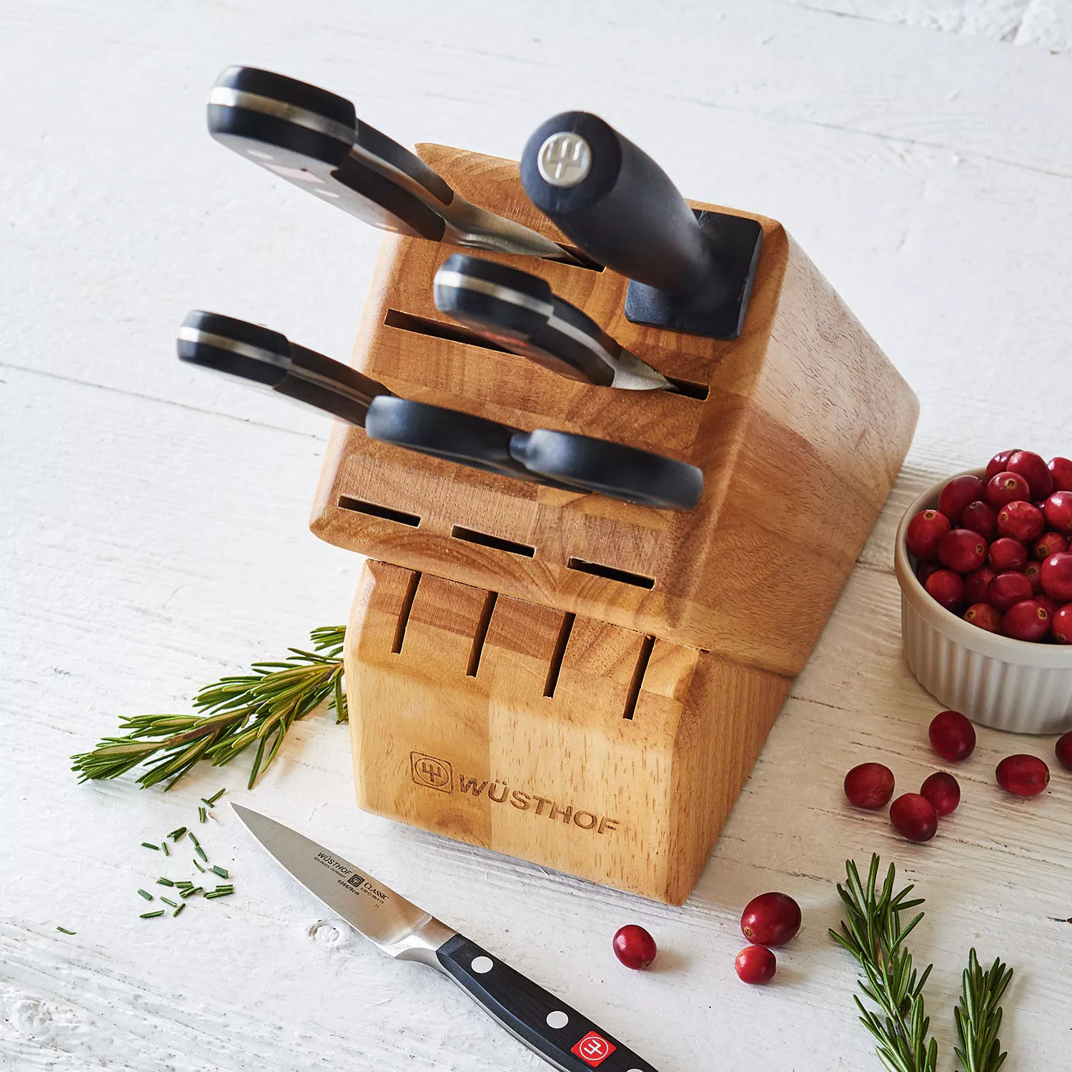 WÜSTHOF Classic Seven Piece Knife Block Set | 7-Piece German Knife Set |  Precision Forged High Carbon Stainless Steel Kitchen Knife Set with 15 Slot