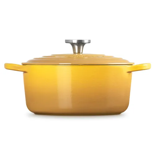 Le Creuset Signature Round Dutch Oven, 4.5 qt.