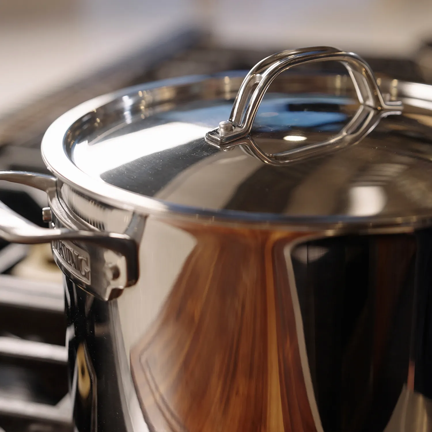 Viking PureGlide Pro 3-Ply Stock Pot with Glass Lid, 8 qt.