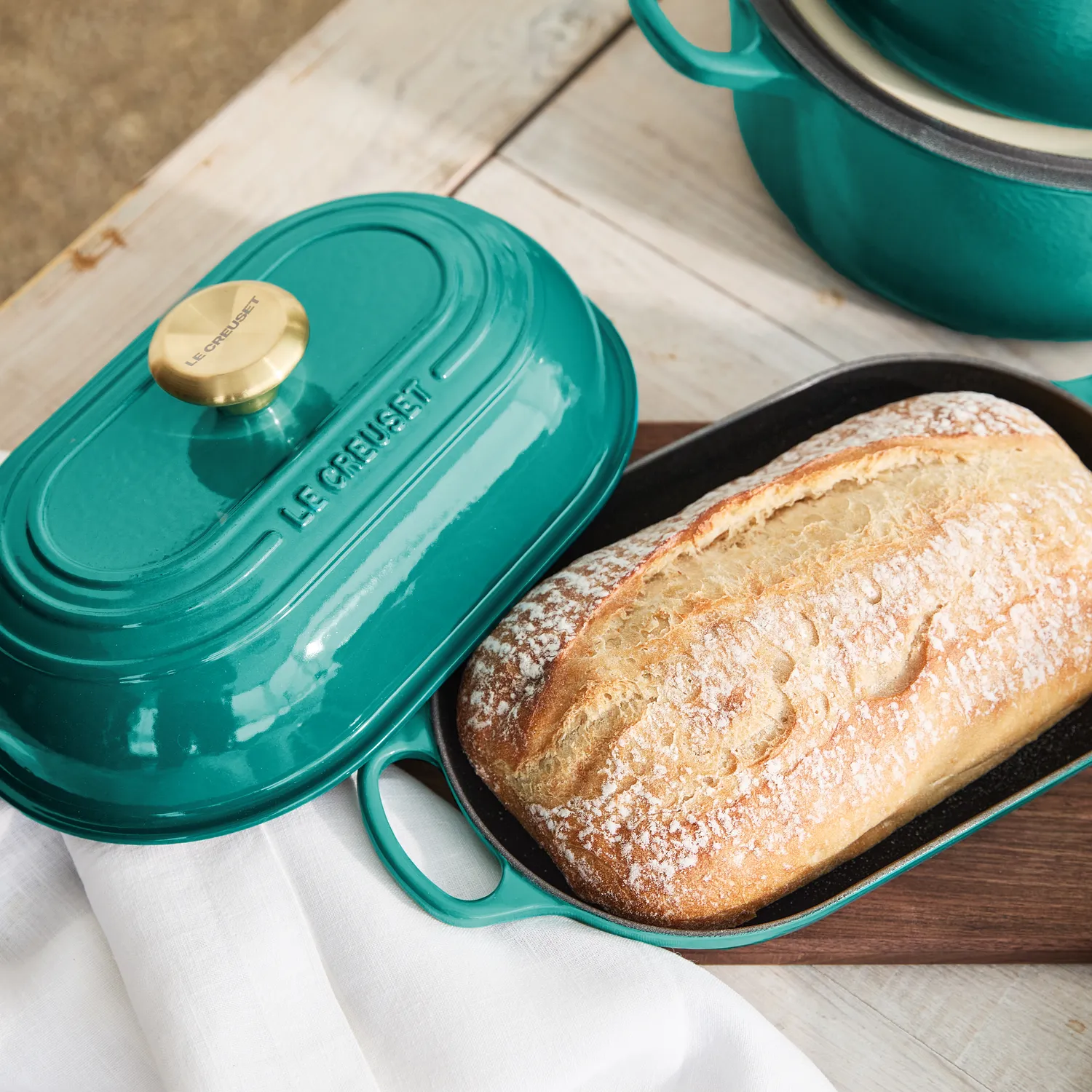 Le Creuset Signature Oval Bread Oven, 1.5 qt.