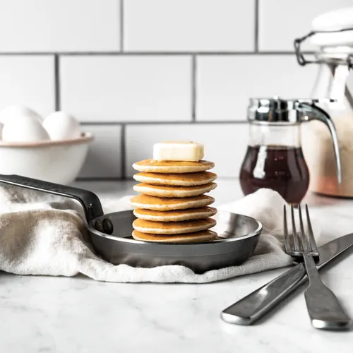 de Buyer Mineral B Carbon Steel Egg & Pancake Skillet