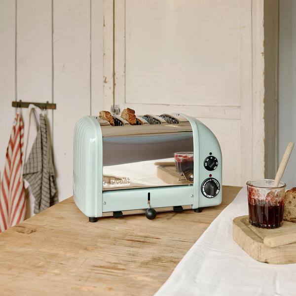 Dualit Classic Four-Slice Toaster - thumbnail 9
