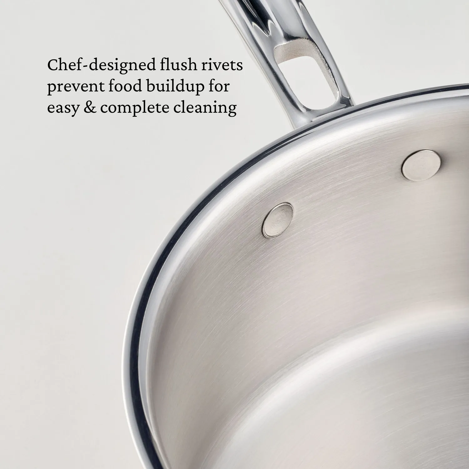 Hestan CopperBond® Aura™Saucier, 2qt.