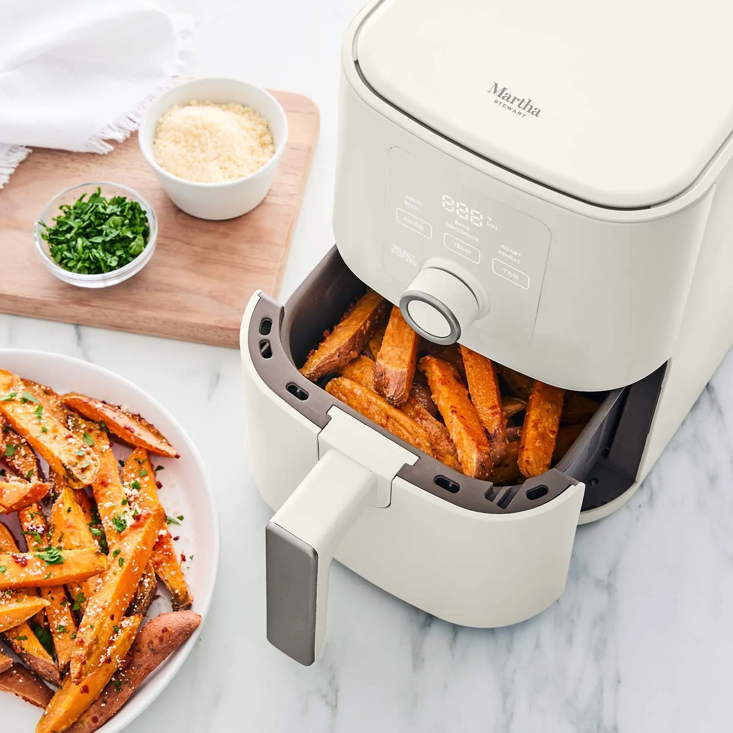 Martha Stewart by GreenPan Slim Air Fryer, 6qt.