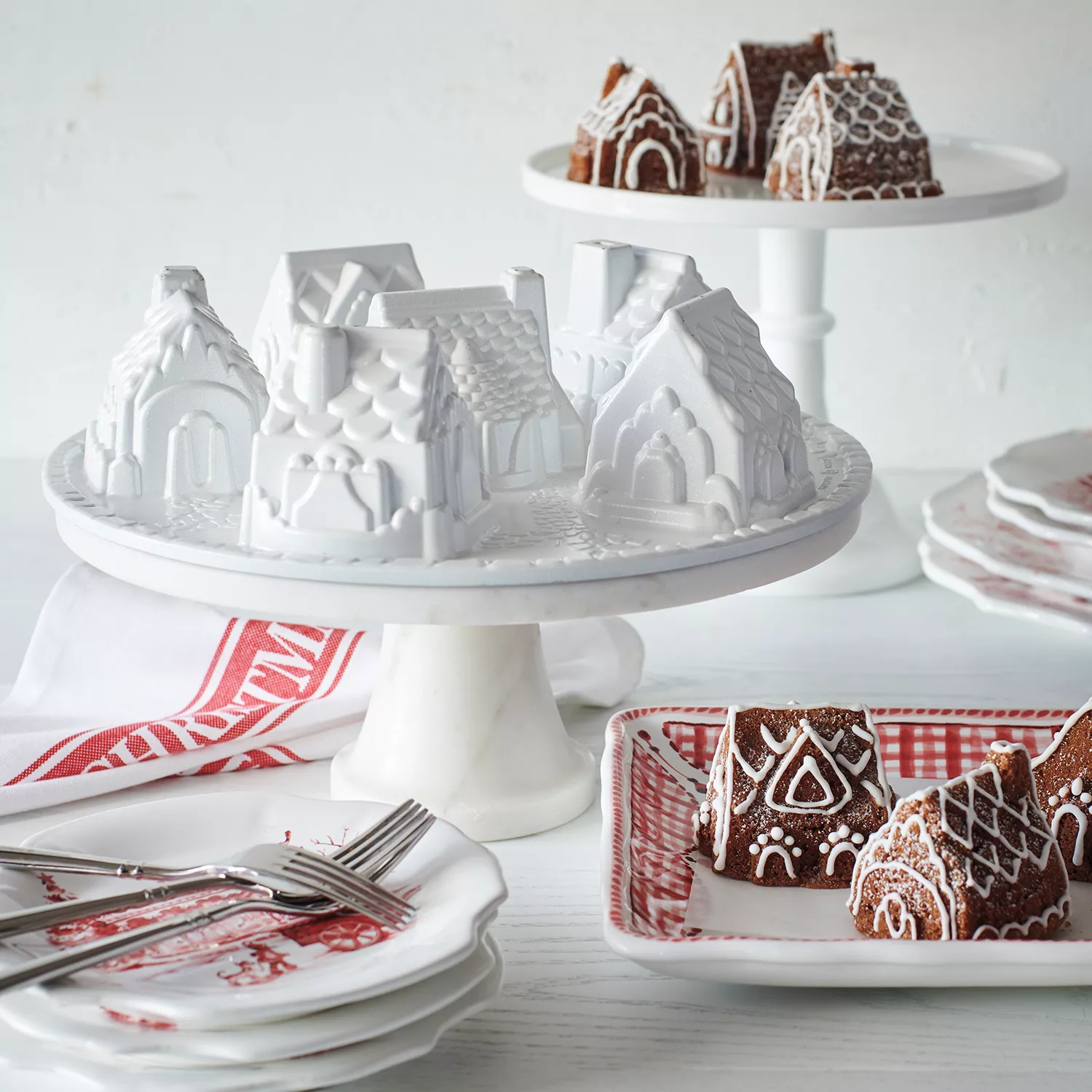 Nordic Ware Christmas Village Cake Pan Set