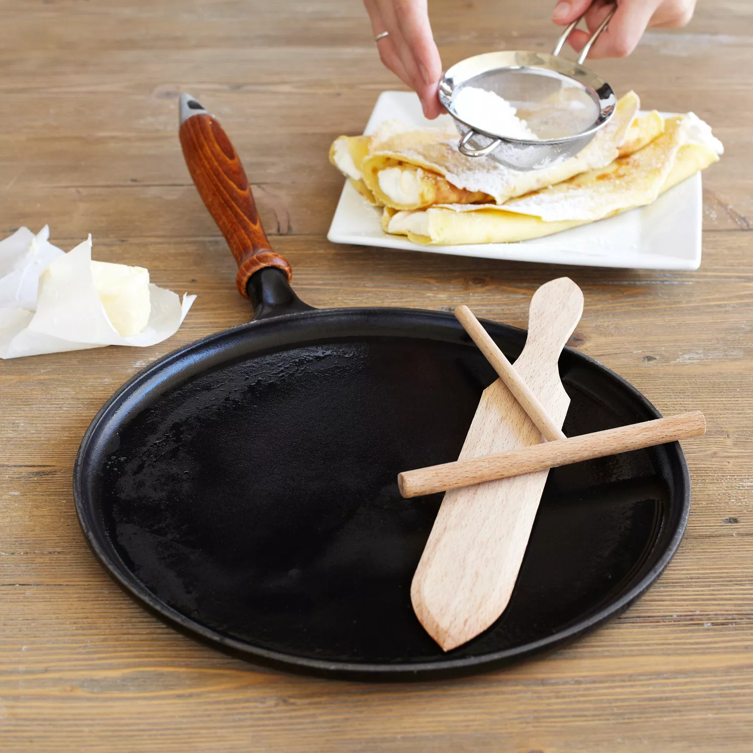 Staub Cast Iron Crepe Pan Set