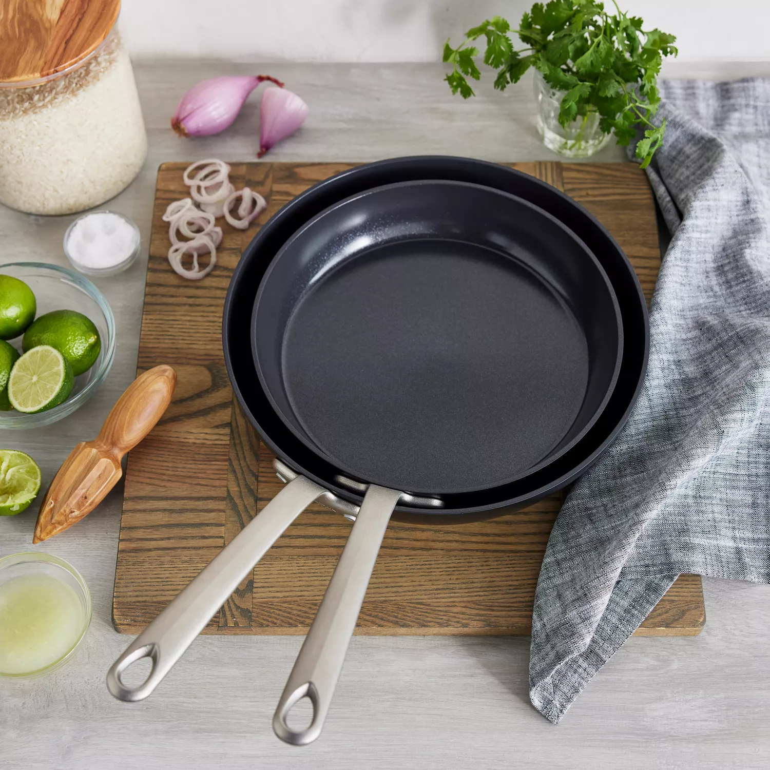 GreenPan Craft Noire 8 & 10 Skillet Set, Black