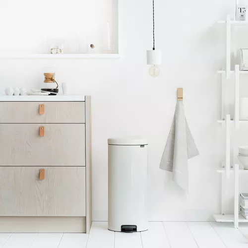 Brabantia Newicon Step Can, 30 L