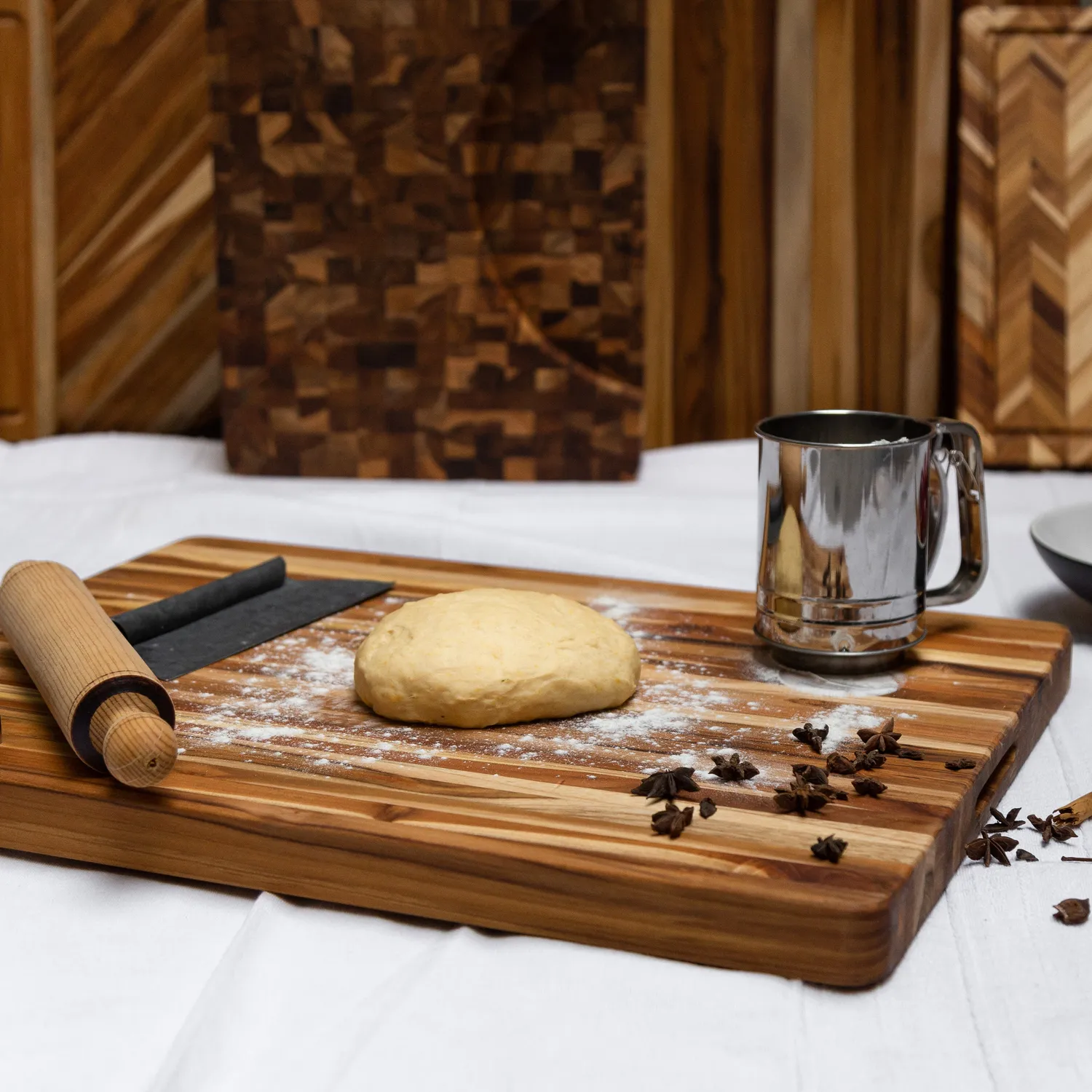 Teakhaus Traditional Edge Grain Cutting Board