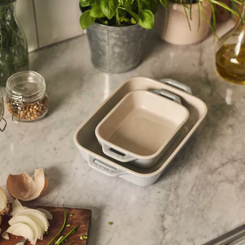 Staub Pastel Macaron Stoneware 2-Piece Rectangular Baker Set