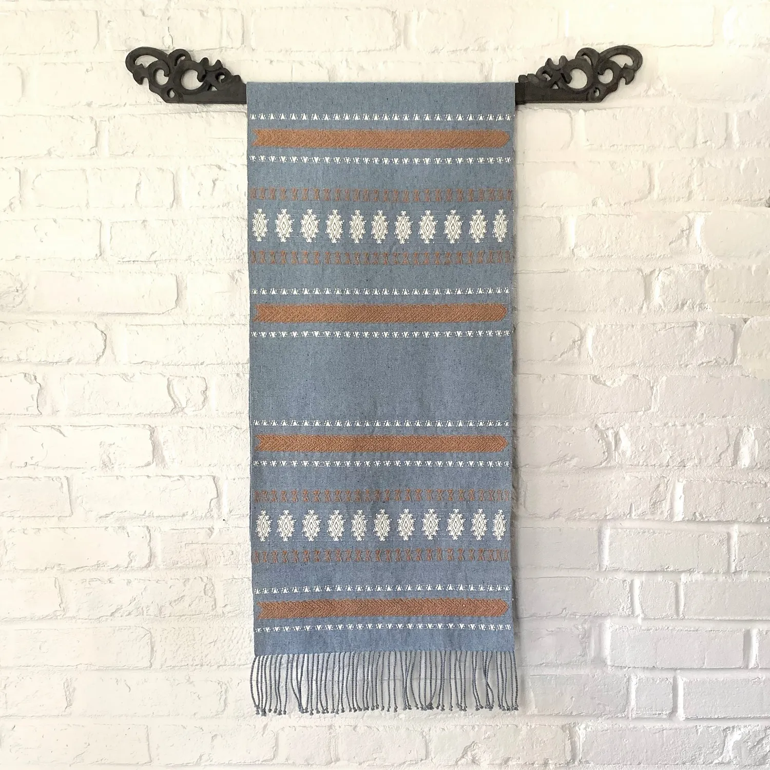 Mayan Hands San Rafael Runner