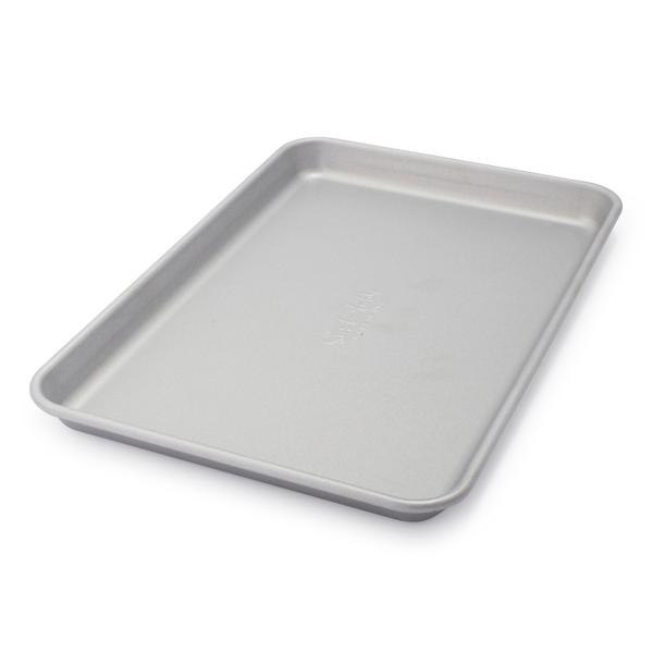 Sur La Table Classic Jellyroll Pan, 15" x 10"
