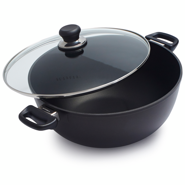 Scanpan Classic Curved Dutch Oven with Lid
