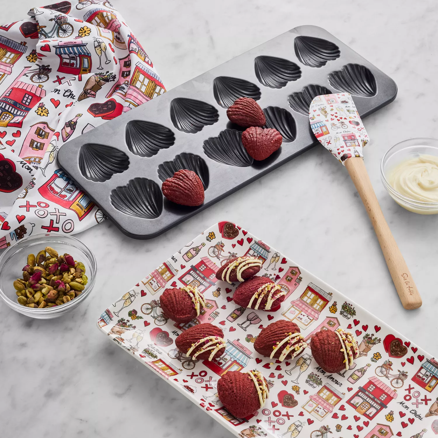 Valentine's Day Deal: 20% Off Heart-Shaped Cake Pans