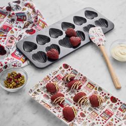 Sur La Table Valentine Village Spatula